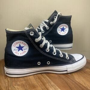 Converse Chuck Taylor All Star Womens Black And White Size 6 High Top Shoes